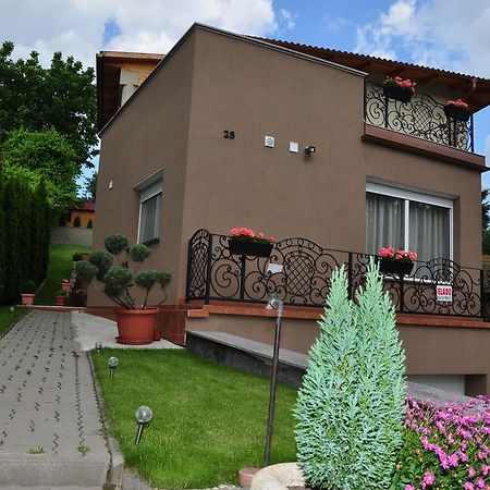 Farkas Apartman Шіофок Екстер'єр фото
