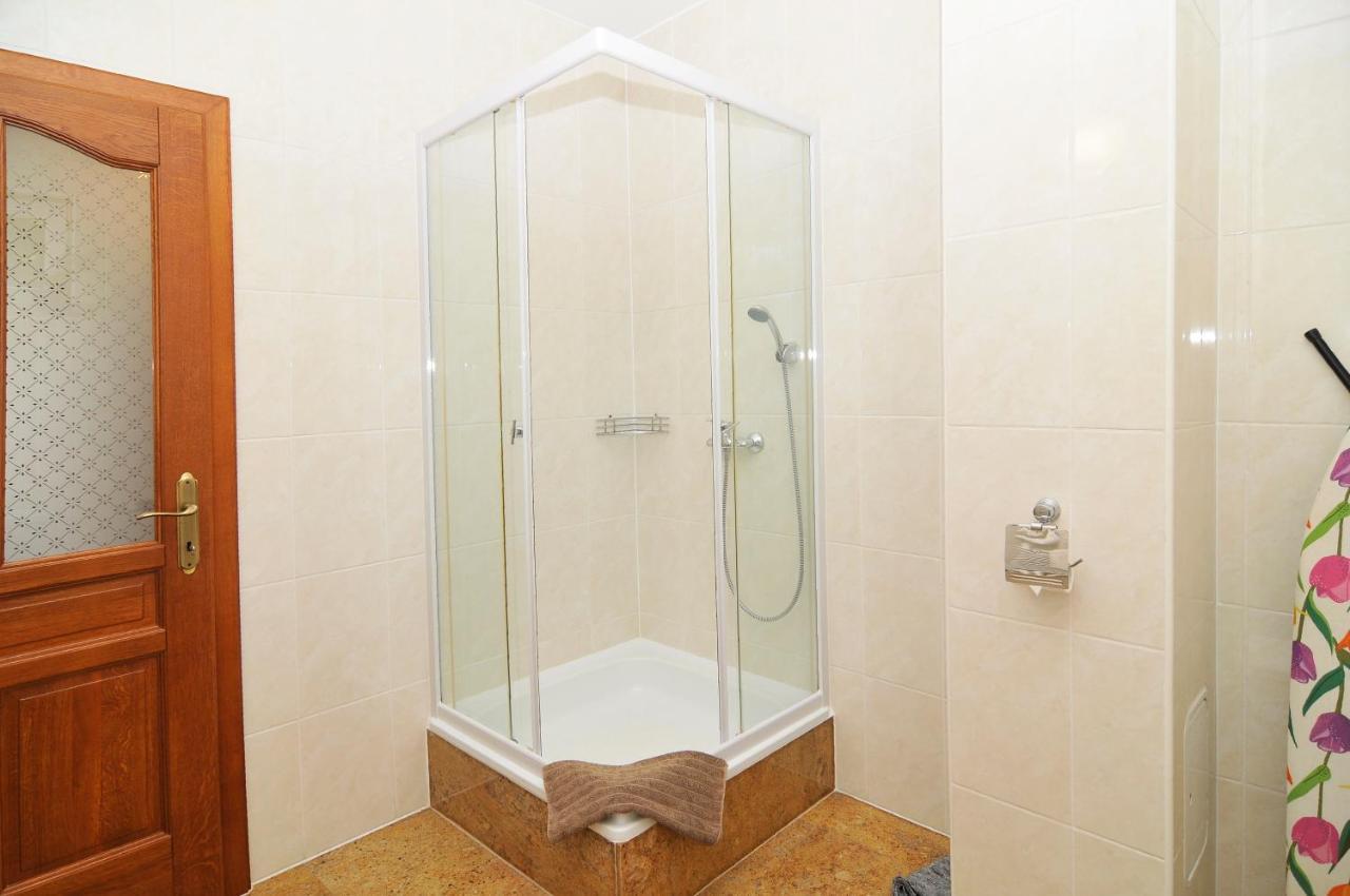 Farkas Apartman Шіофок Екстер'єр фото
