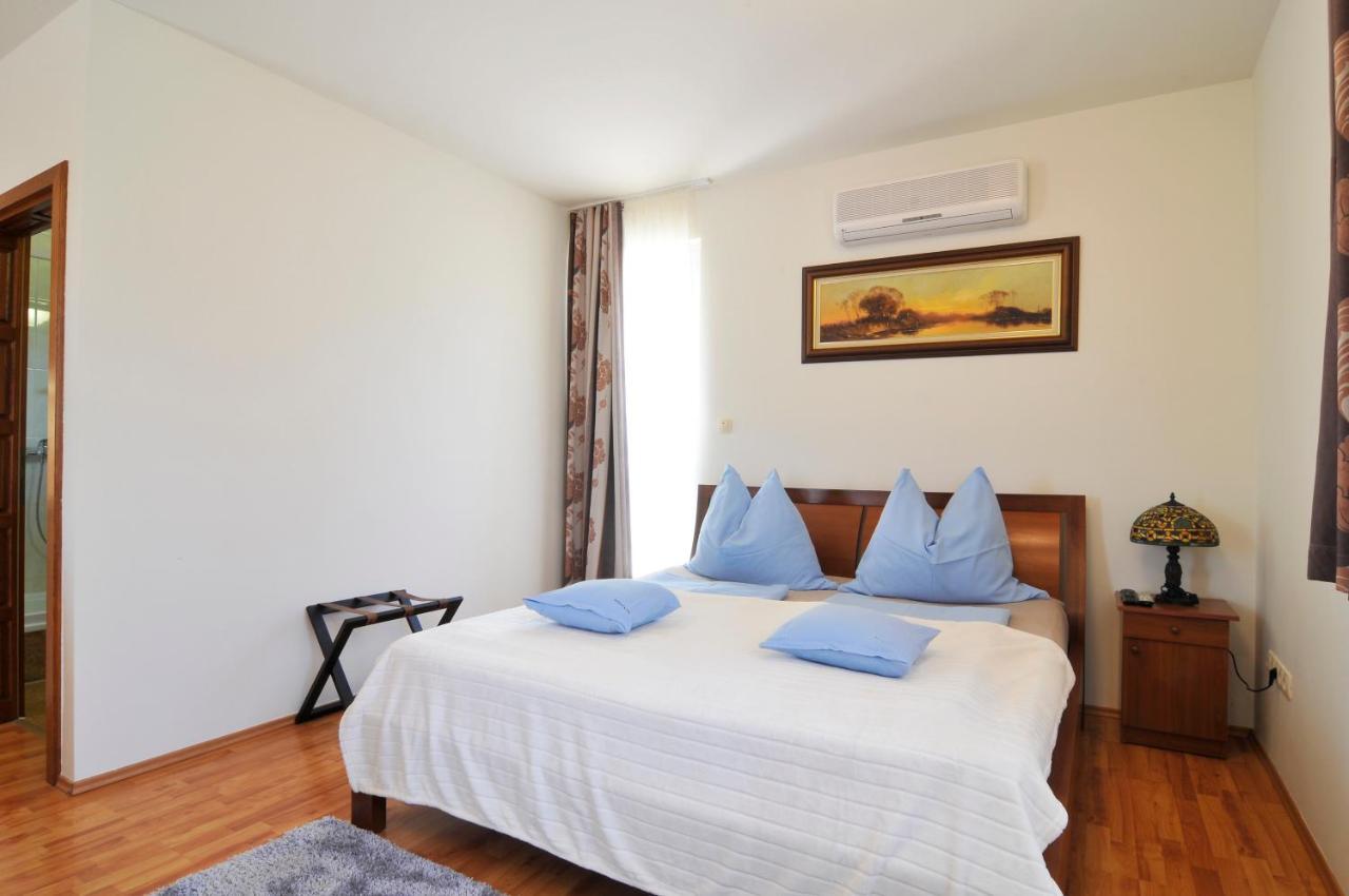 Farkas Apartman Шіофок Екстер'єр фото
