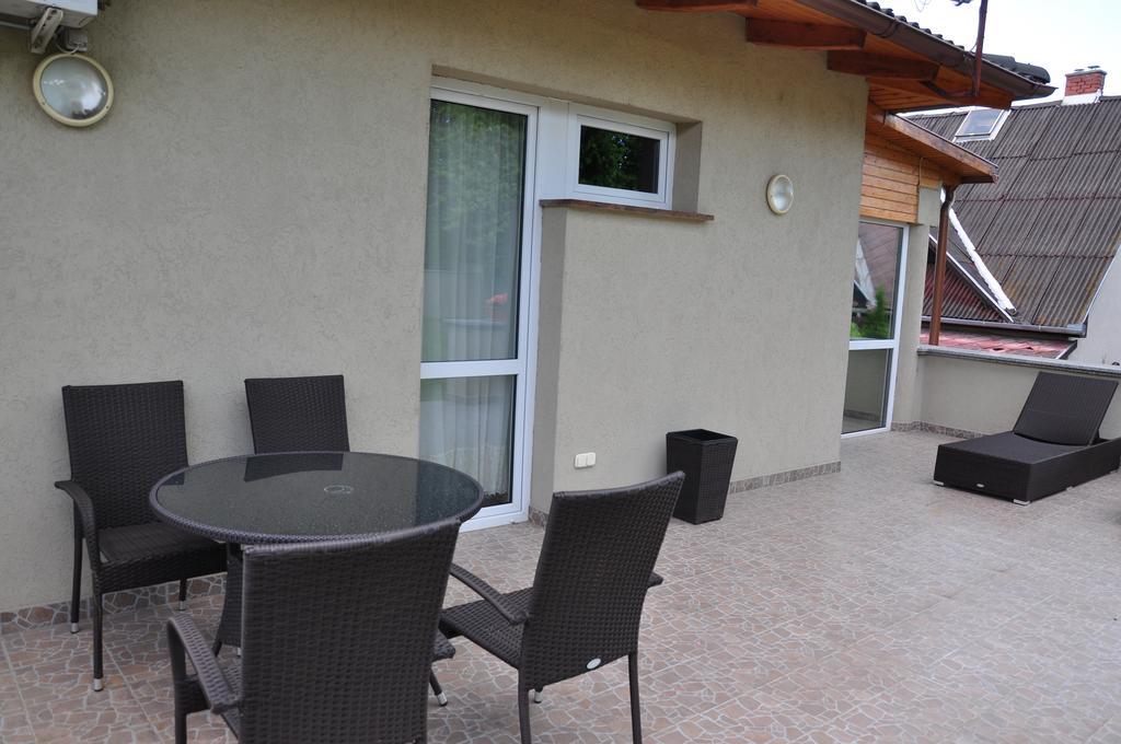 Farkas Apartman Шіофок Екстер'єр фото